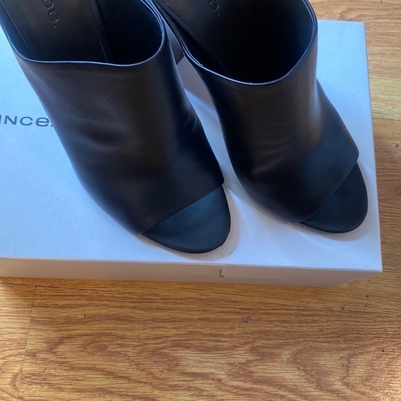 VINCE Woman black leather heels, size 9/39 - Picture 2 of 16